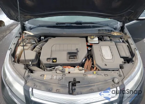 2014 Chevrolet Volt z USA, uszkodzony, nr VIN 1G1RE6E47EU136478